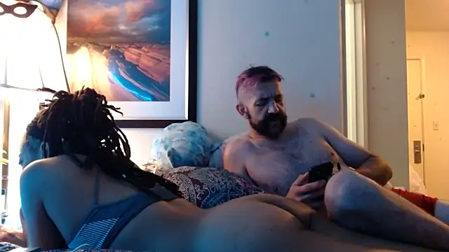 Snapshot of Longdongsilver_323 chatting on September 24, 2025, 9:01 am Longdongsilver 323 online show from September 24, 2025, 9:01 am