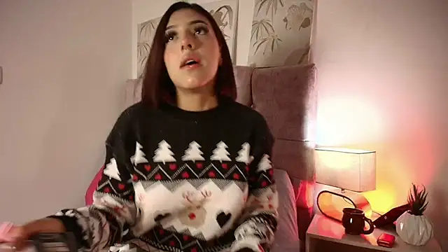 Dulce Bella  online show from December 14, 2025, 3:34 am