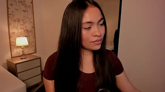 Snapshot of allie_bruce chatting on July 4, 2026, 8:04 pm allie bruce online show from July 4, 2026, 8:04 pm