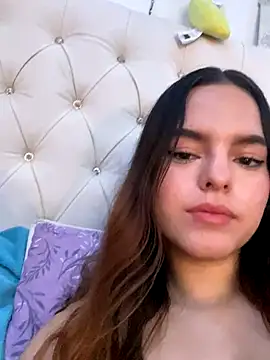 Snapshot of AshlyFerrer_03 chatting on September 12, 2025, 5:18 am AshlyFerrer 03 online show from September 12, 2025, 5:18 am