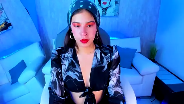 Eva hells  online show from October 21, 2025, 7:36 pm