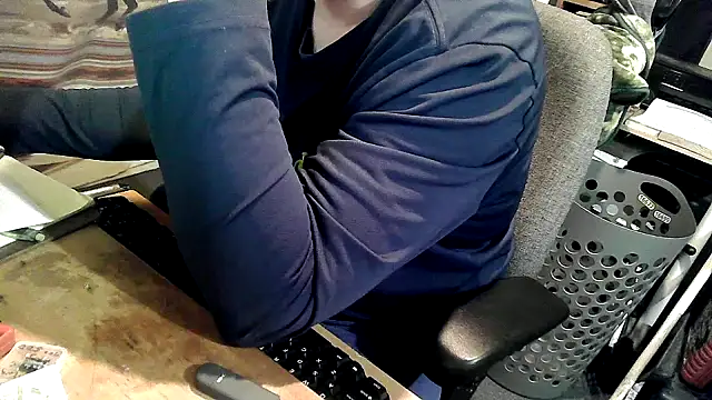 Snapshot of georgew62 chatting on March 14, 2026, 11:54 pm georgew62 online show from March 14, 2026, 11:54 pm