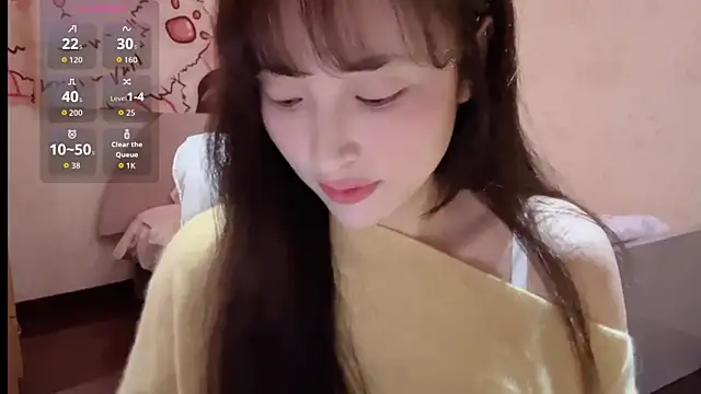 xiaoyun 666 online show from October 29, 2025, 9:44 am