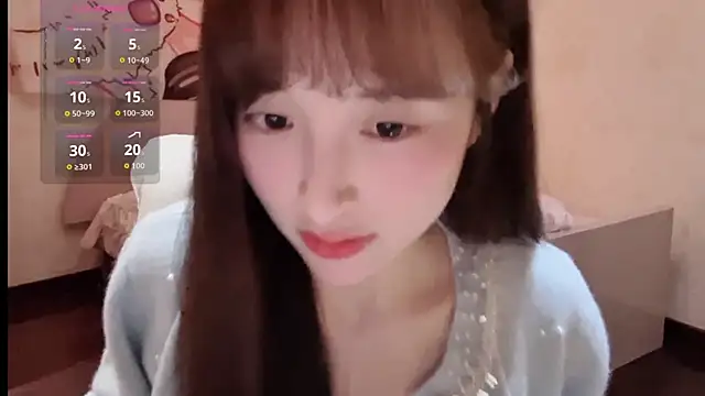 xiaoyun 666 online show from October 30, 2025, 12:17 pm