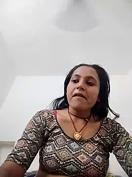 Snapshot of Sonam_shinde chatting on May 19, 2026, 5:36 am Sonam shinde online show from May 19, 2026, 5:36 am