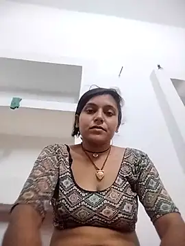 Snapshot of Sonam_shinde chatting on May 28, 2026, 8:06 pm Sonam shinde online show from May 28, 2026, 8:06 pm