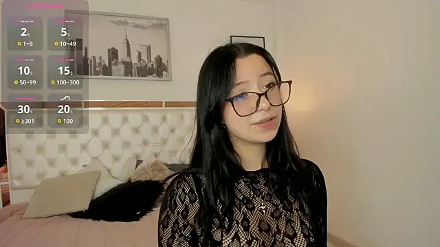 Snapshot of Zoe_Xra chatting on June 10, 2026, 9:25 pm Zoe Xra online show from June 10, 2026, 9:25 pm