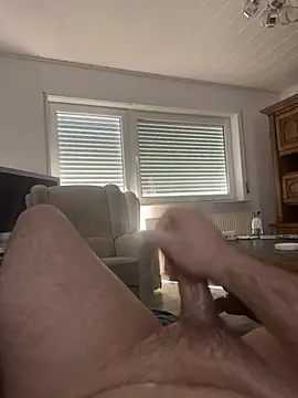 flamur albania online show from March 22, 2026, 8:07 am