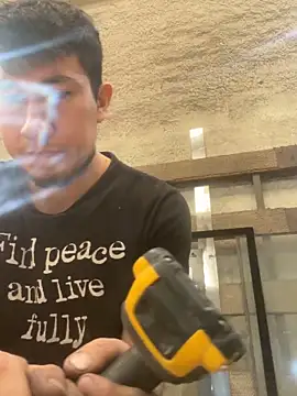 Snapshot of True_Di chatting on November 30, 2025, 2:10 pm True Di online show from November 30, 2025, 2:10 pm