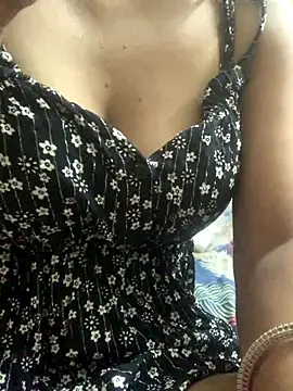 Snapshot of khushicpl chatting on September 13, 2025, 4:18 pm khushicpl online show from September 13, 2025, 4:18 pm