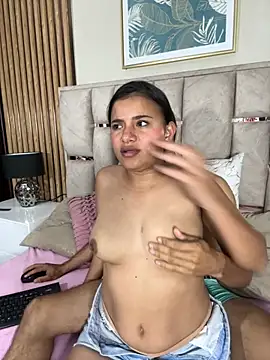 Tasha and Karl online show from September 10, 2025, 3:39 am