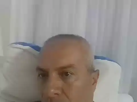 Snapshot of ALFRERM chatting on October 7, 2025, 2:42 am ALFRERM online show from October 7, 2025, 2:42 am