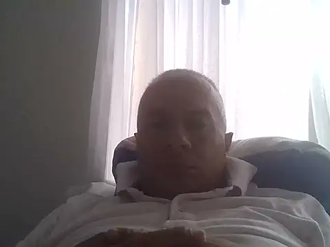 Snapshot of ALFRERM chatting on October 26, 2025, 6:25 pm ALFRERM online show from October 26, 2025, 6:25 pm