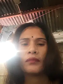 Snapshot of Love_bhabi chatting on October 19, 2025, 4:24 am Love bhabi online show from October 19, 2025, 4:24 am