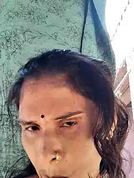 Snapshot of Love_bhabi chatting on November 18, 2025, 8:08 am Love bhabi online show from November 18, 2025, 8:08 am