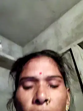 Snapshot of Love_bhabi chatting on December 2, 2025, 10:38 pm Love bhabi online show from December 2, 2025, 10:38 pm