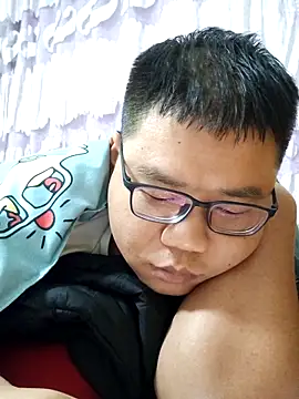  KaiXin  online show from November 1, 2025, 6:21 pm