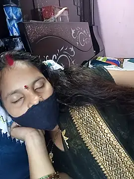 Komal-Rajput online show from March 26, 2026, 8:09 am