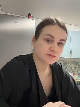 Risky-Flower online show from February 11, 2026, 5:29 pm