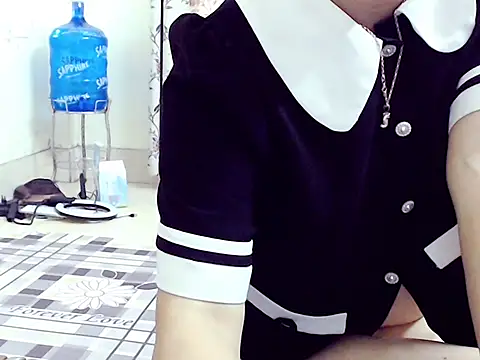 Snapshot of Ami_8x chatting on October 29, 2025, 5:53 am Ami 8x online show from October 29, 2025, 5:53 am