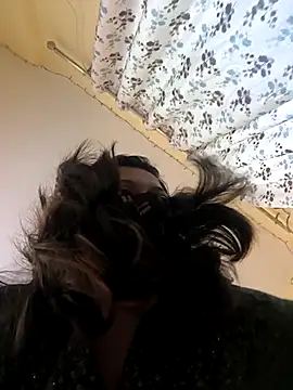 SpicykhalifaX online show from November 10, 2025, 3:49 am