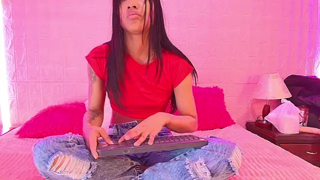 Baby kinky-- online show from September 28, 2025, 2:00 pm