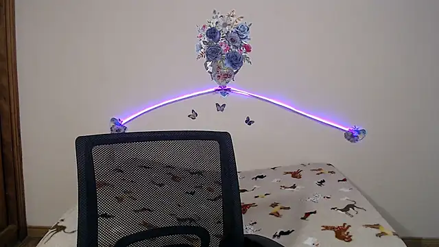 Snapshot of Valeryxs chatting on October 29, 2025, 10:33 pm Valeryxs online show from October 29, 2025, 10:33 pm