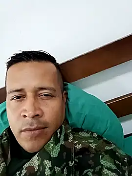 Snapshot of alejos81 chatting on November 9, 2025, 6:50 pm alejos81 online show from November 9, 2025, 6:50 pm