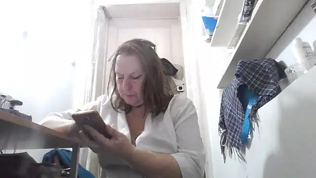 Snapshot of AnnaLive570 chatting on February 22, 2026, 6:57 am AnnaLive570 online show from February 22, 2026, 6:57 am