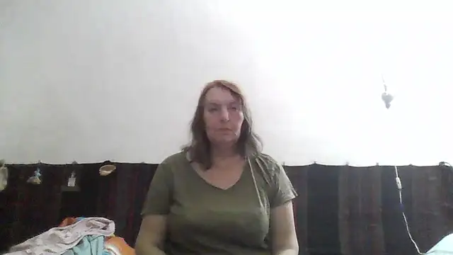 Snapshot of AnnaLive570 chatting on March 8, 2026, 2:15 am AnnaLive570 online show from March 8, 2026, 2:15 am