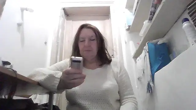 Snapshot of AnnaLive570 chatting on March 13, 2026, 5:36 am AnnaLive570 online show from March 13, 2026, 5:36 am