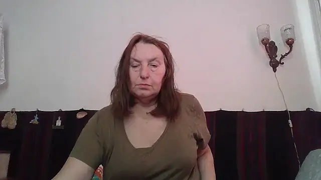 Snapshot of AnnaLive570 chatting on March 14, 2026, 5:46 am AnnaLive570 online show from March 14, 2026, 5:46 am