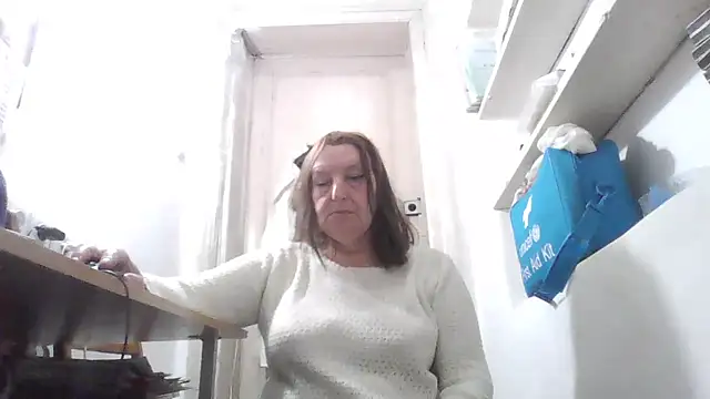 Snapshot of AnnaLive570 chatting on March 19, 2026, 1:48 pm AnnaLive570 online show from March 19, 2026, 1:48 pm