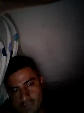 Snapshot of Andr3s69xxx chatting on September 15, 2025, 12:32 am Andr3s69xxx online show from September 15, 2025, 12:32 am