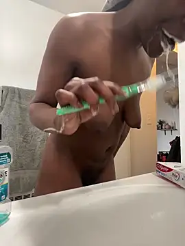 Snapshot of littyleesh1 chatting on March 8, 2026, 3:49 pm littyleesh1 online show from March 8, 2026, 3:49 pm