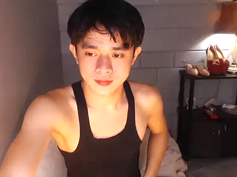 NautyBoyBrazeen 143 online show from March 28, 2026, 12:16 pm