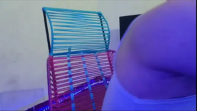 ErickWalton online show from November 1, 2025, 5:31 am