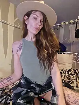 Snapshot of Blossom94 chatting on November 28, 2025, 9:50 pm Blossom94 online show from November 28, 2025, 9:50 pm