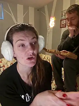 Snapshot of Blossom94 chatting on December 19, 2025, 5:53 pm Blossom94 online show from December 19, 2025, 5:53 pm