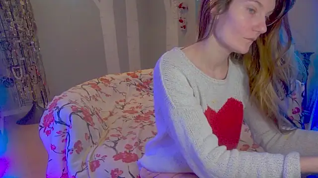 Snapshot of Blossom94 chatting on January 17, 2026, 8:34 pm Blossom94 online show from January 17, 2026, 8:34 pm