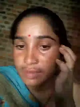 Snapshot of Hot_cupal chatting on September 21, 2025, 4:47 am Hot cupal online show from September 21, 2025, 4:47 am