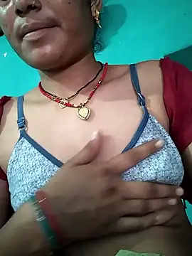 Snapshot of Hot_cupal chatting on September 27, 2025, 5:56 am Hot cupal online show from September 27, 2025, 5:56 am