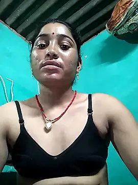 Snapshot of Hot_cupal chatting on October 4, 2025, 8:23 am Hot cupal online show from October 4, 2025, 8:23 am