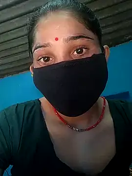 Snapshot of Hot_cupal chatting on November 12, 2025, 6:36 am Hot cupal online show from November 12, 2025, 6:36 am