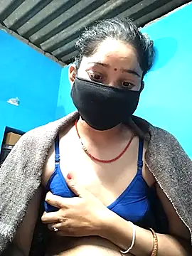 Snapshot of Hot_cupal chatting on November 18, 2025, 4:55 pm Hot cupal online show from November 18, 2025, 4:55 pm