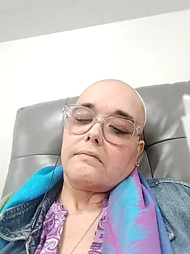 Snapshot of Yarry40 chatting on January 13, 2026, 3:50 pm Yarry40 online show from January 13, 2026, 3:50 pm