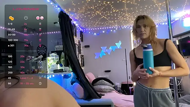 icy pisces online show from September 17, 2025, 12:40 pm