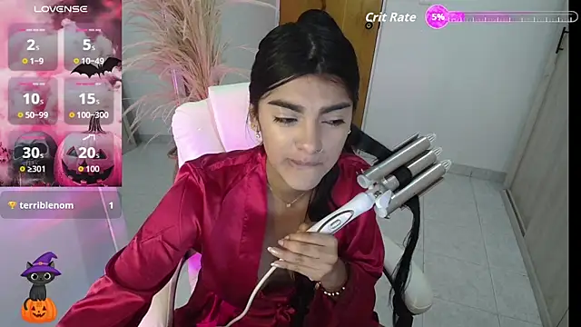 amarasilk  online show from October 21, 2025, 2:51 pm