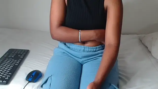 AshleyT255 online show from October 25, 2025, 2:24 pm