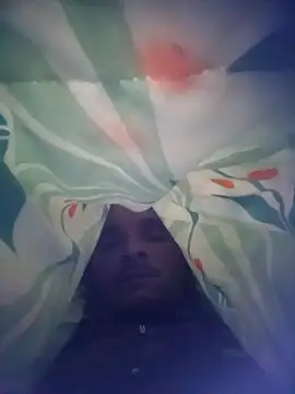 8133vaibhavh online show from December 3, 2025, 2:04 pm